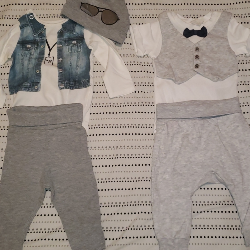 2 outfit sets